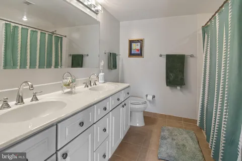 $690,000 | 5 Park Place, Unit 311, Annapolis, MD 21401