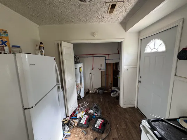 $174,900 | 30228 County Road 22, Elkhart, IN 46517