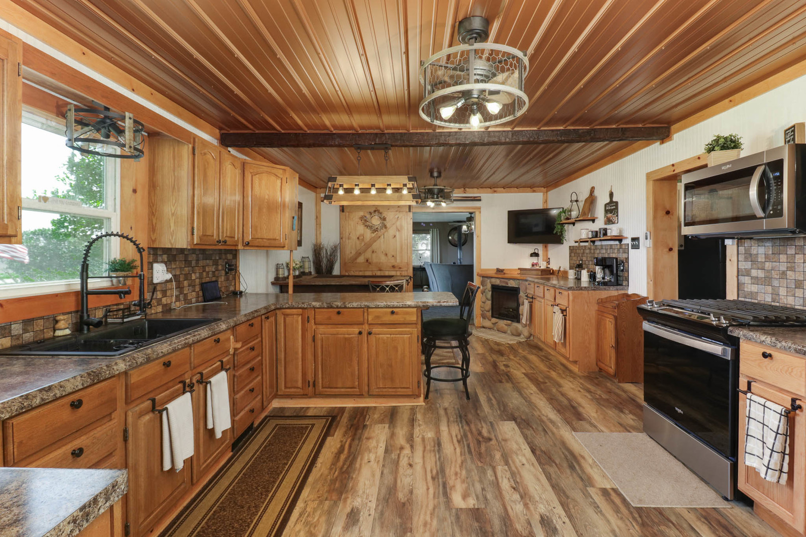 2463 Red Tail Hawk Road Clinton, IL 61727 - Photo 22 of 68
