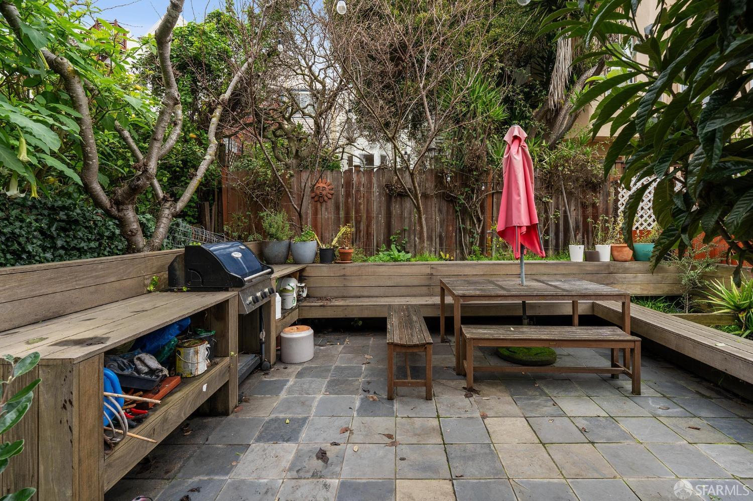16 A Henry Street San Francisco, CA 94114 - Photo 32 of 36