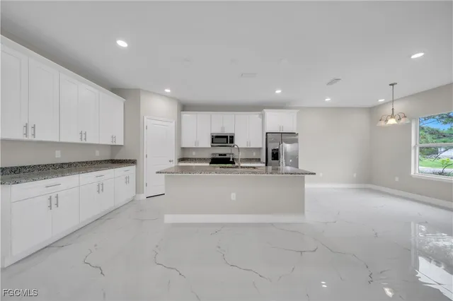 $2,600 | 543 McArthur Boulevard, Lehigh Acres, FL 33974