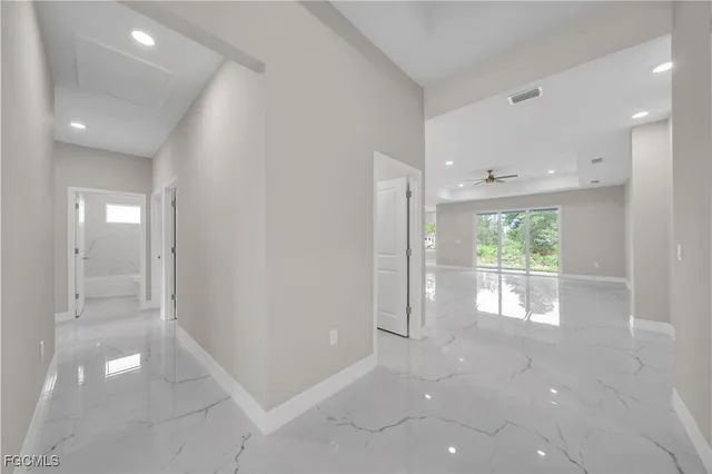 $2,600 | 543 McArthur Boulevard, Lehigh Acres, FL 33974