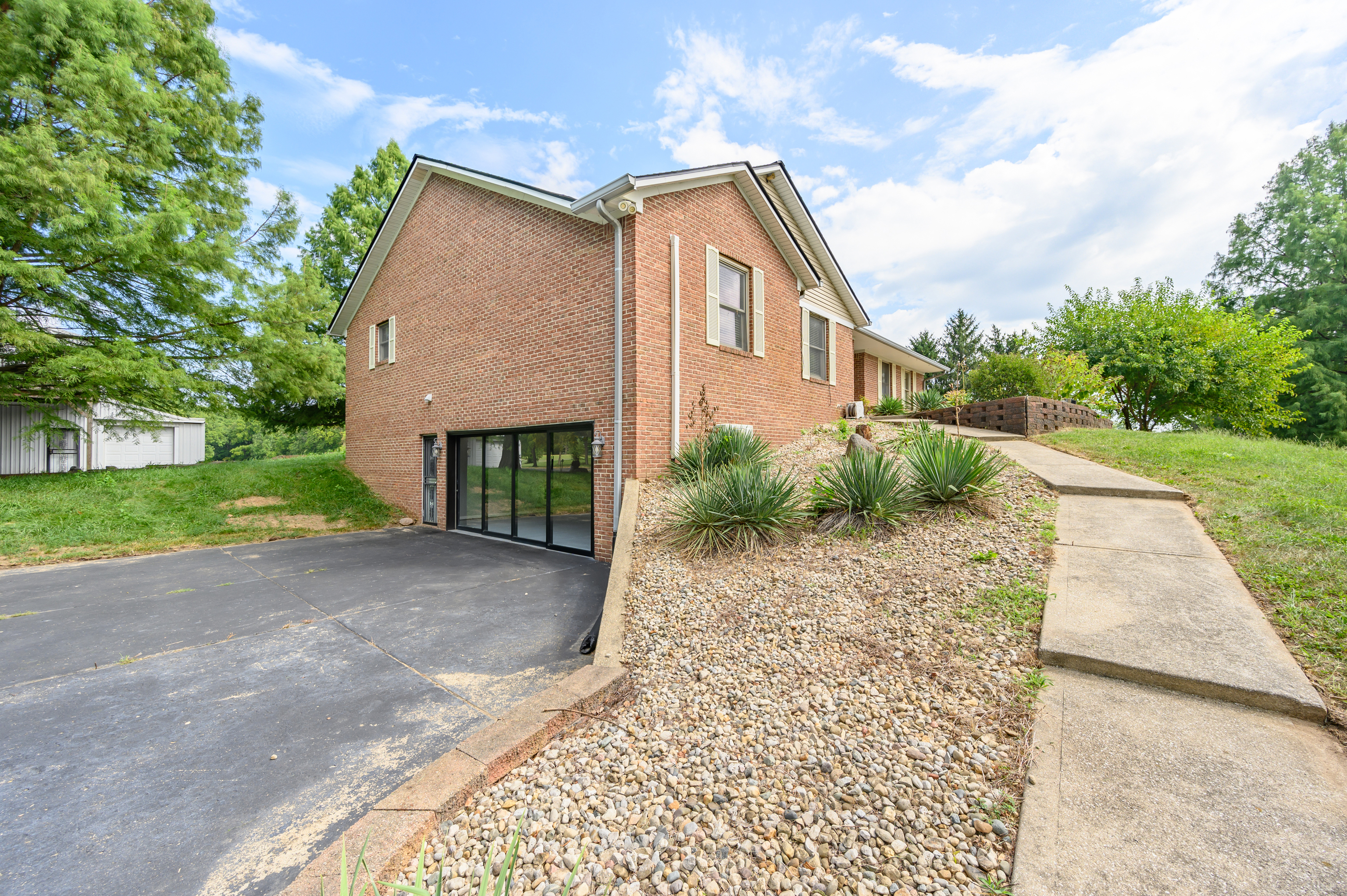 5404 West Ralston Road Indianapolis, IN 46221 - Photo 4 of 43