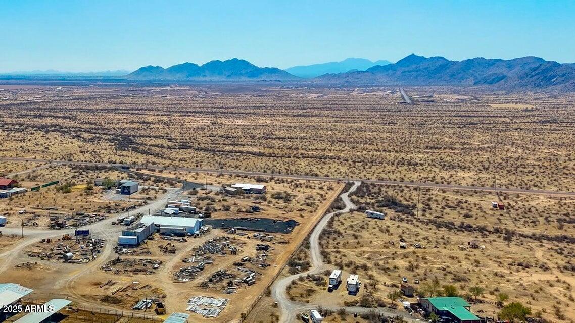 20245 North Undetermined Road Maricopa, AZ 85139 - Photo 16 of 20 a view of an ocean and a mountain