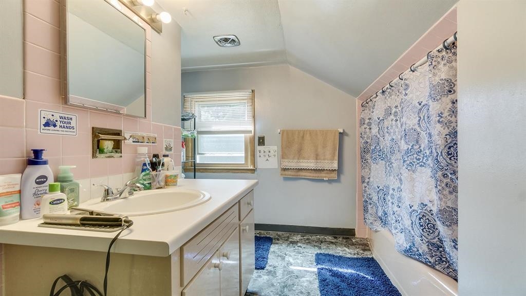 218 Rome Avenue Rockford, IL 61107 - Photo 28 of 44 Gallery Image 28