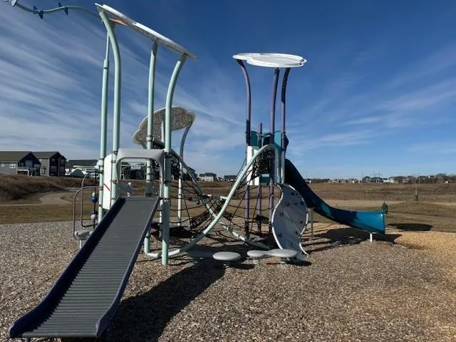 $489,990 | 4843 Is Pk Drive, Woodbury, MN 55129