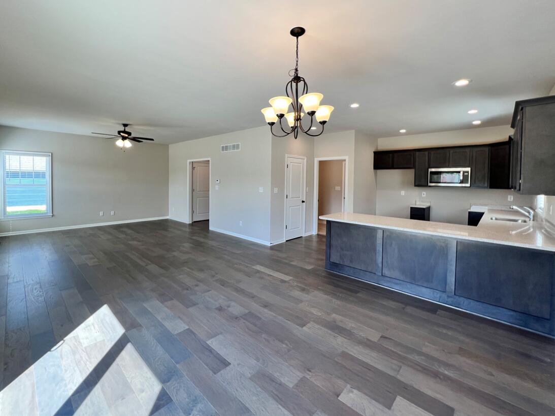 4904 Stephen Lane Lowell, IN 46356 - Photo 8 of 24 1093x819