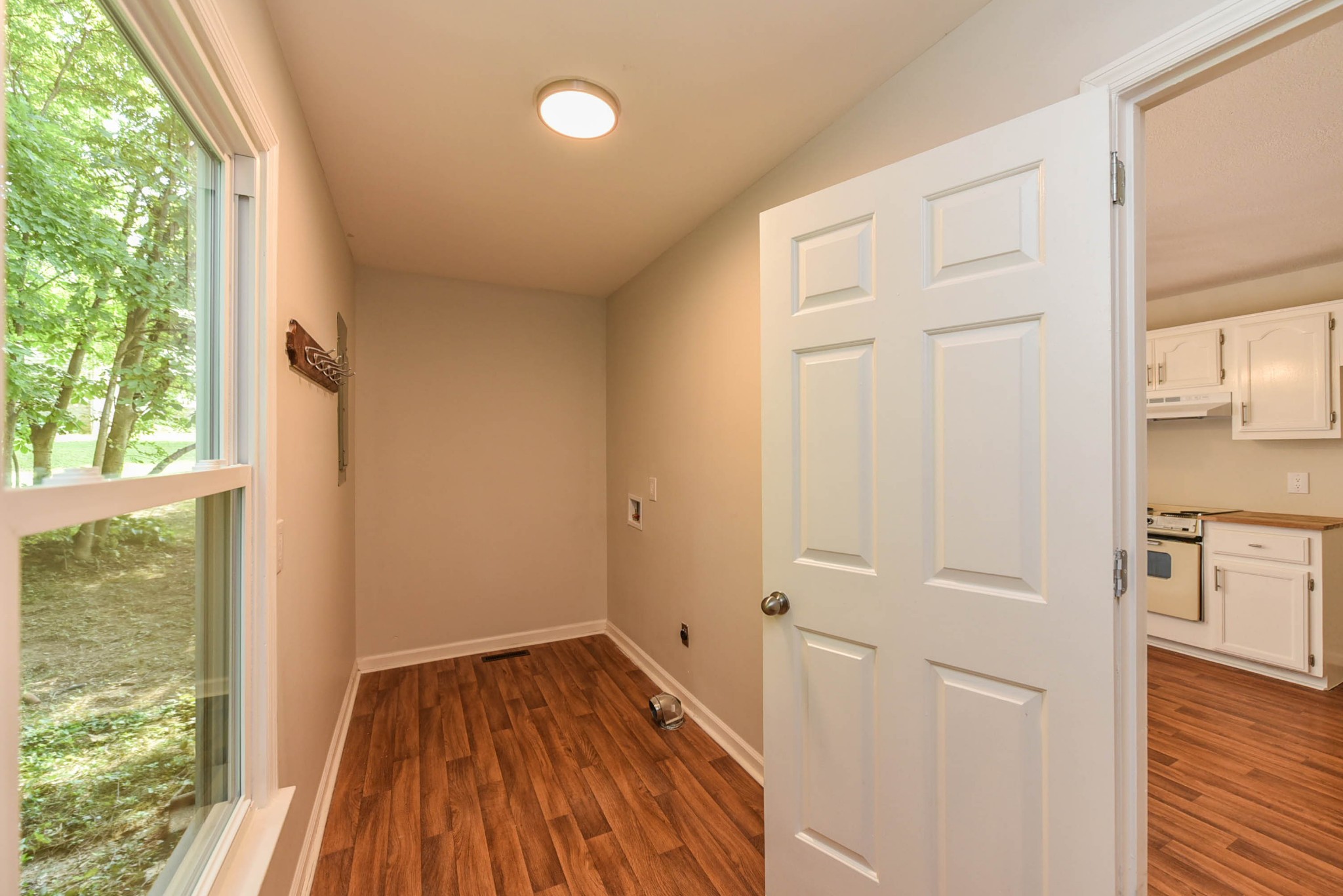 793 Lake Ridge Court Springfield, TN 37172 - Photo 12 of 29 Gallery Image 12