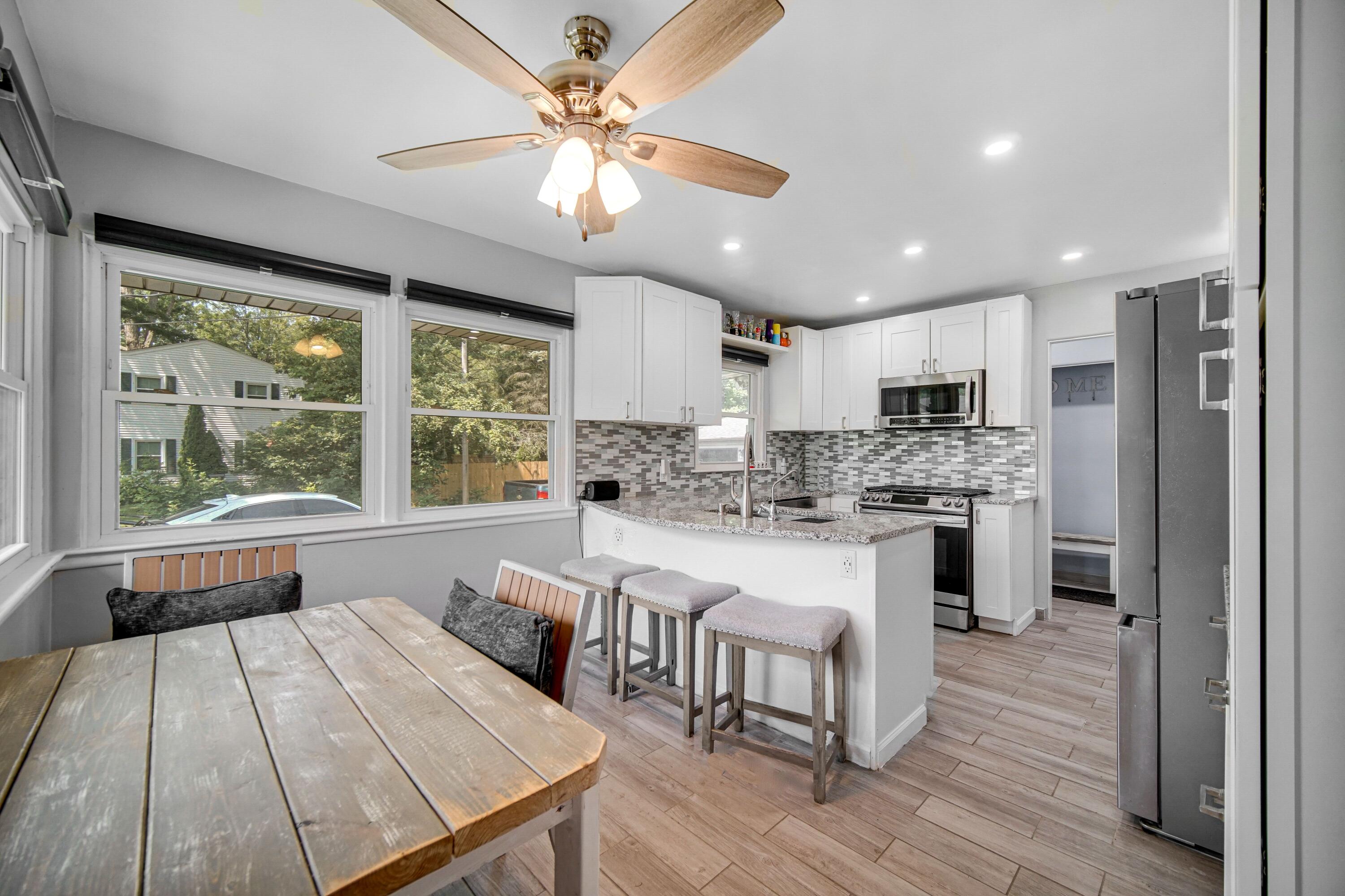 2375 Indian Boundary Road Chesterton, IN 46304 - Photo 5 of 22 3000x2000