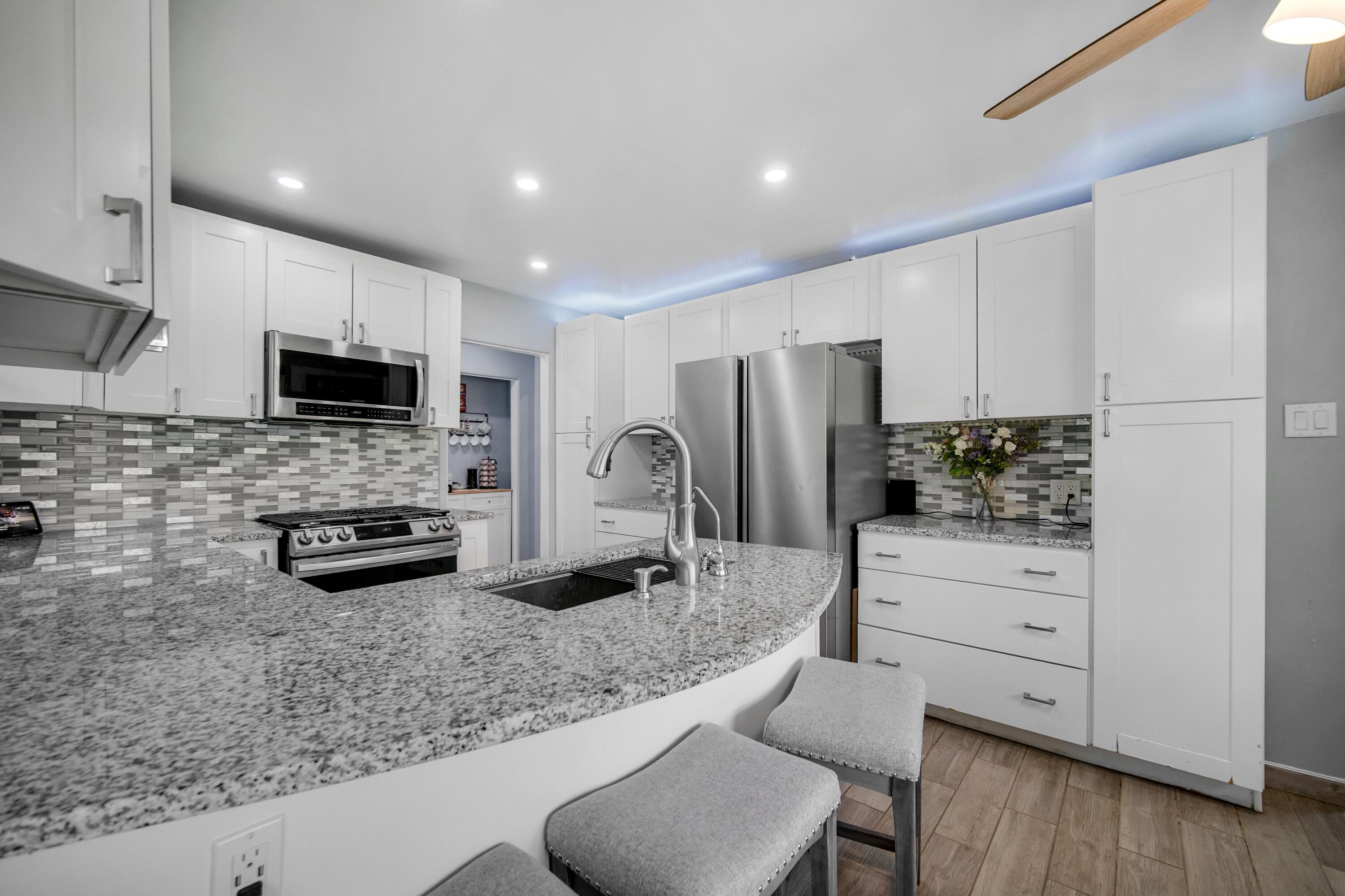 2375 Indian Boundary Road Chesterton, IN 46304 - Photo 7 of 22 3000x2000