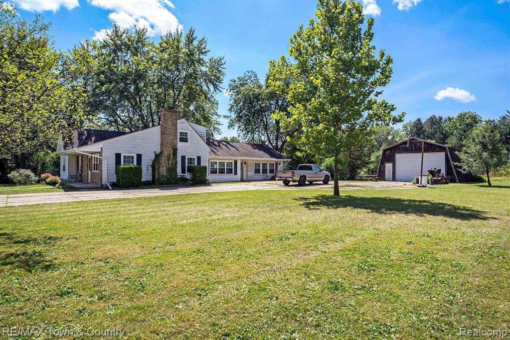 4307 North Webster Road Flushing, MI 48433 - Photo 25 of 35