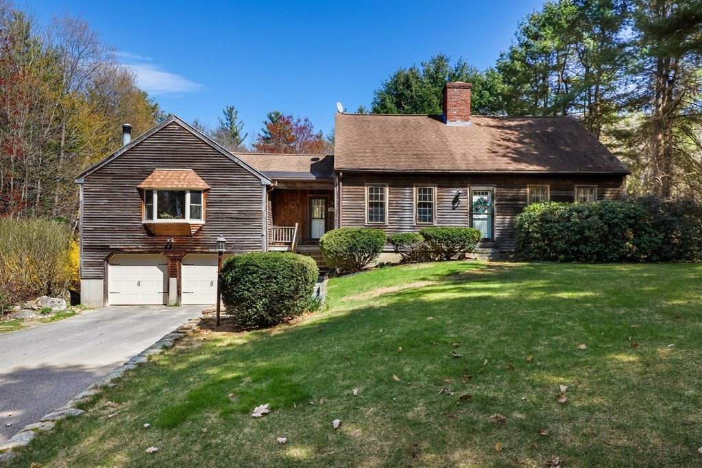 16 Battles Road Westminster, MA 01473 - Photo 1 of 42 Gallery Image 1