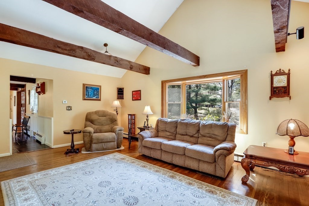 16 Battles Road Westminster, MA 01473 - Photo 4 of 42 Gallery Image 4