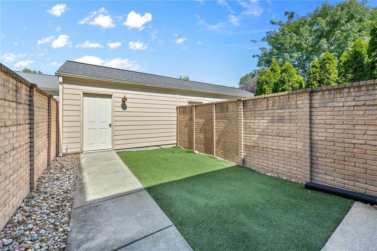 3256 Domain Street St. Charles, MO 63301 - Photo 33 of 38