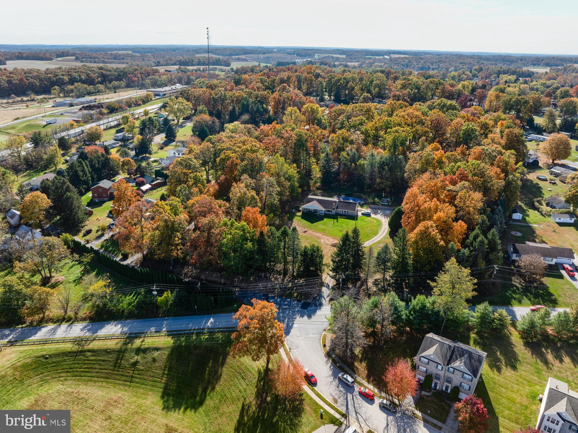 610 East Tolna Road, Unit DEVONSHIRE Shrewsbury, PA 17361 - Photo 47 of 50 an aerial view of multiple house