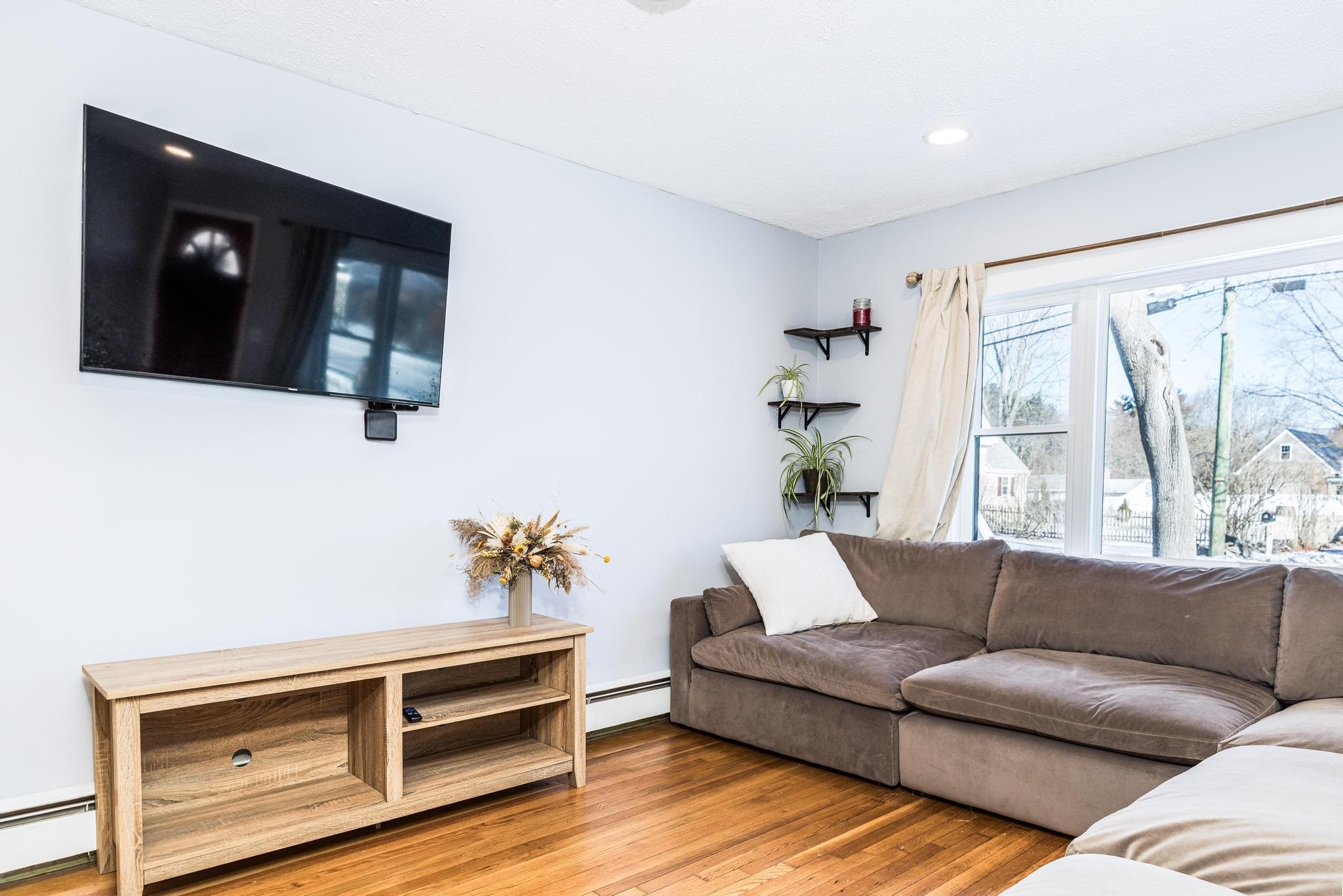 245 Ocean Road Portsmouth, NH 03801 - Photo 12 of 31