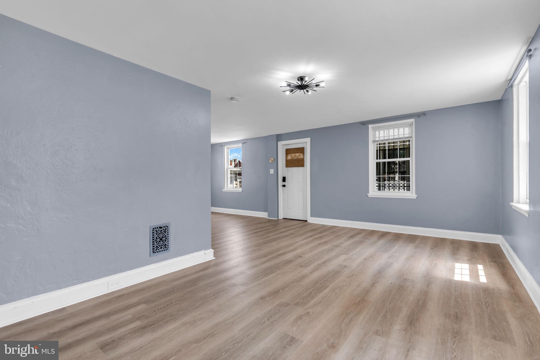1095 Trent Road Camden, NJ 08104 - Photo 10 of 31