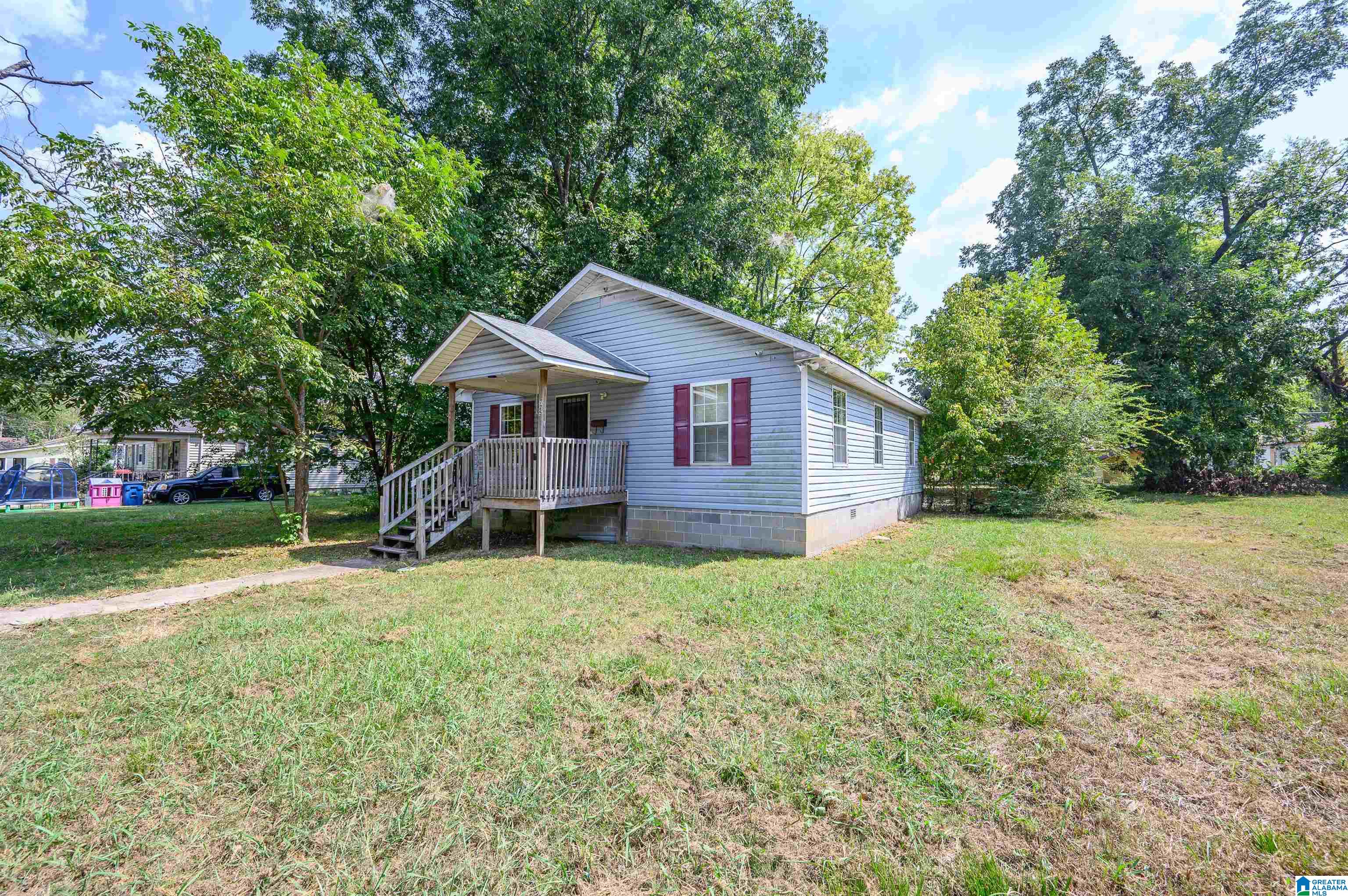 725 Fulton Avenue Birmingham, AL 35217 - Photo 2 of 28
