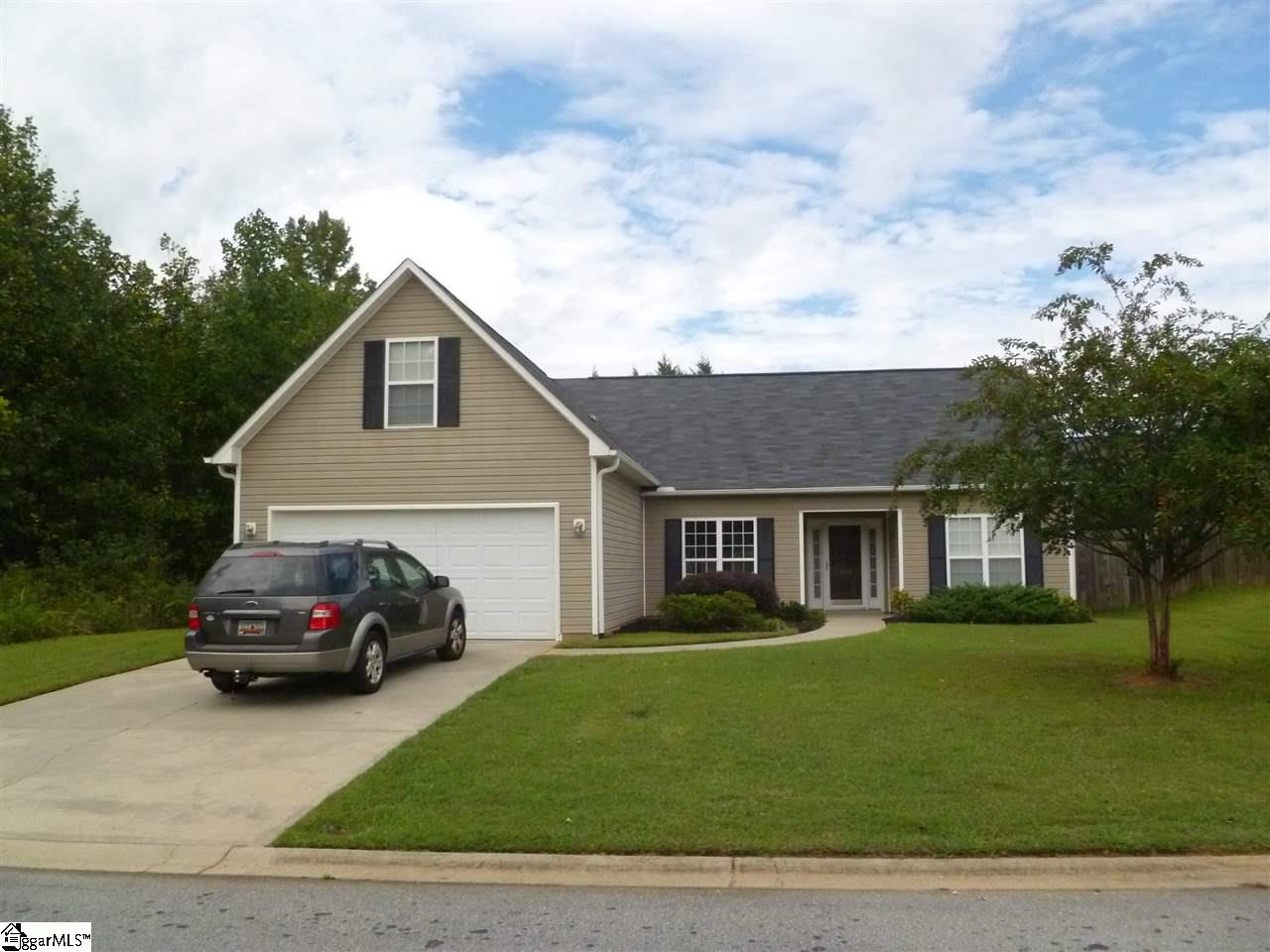 108 Fledgling Way Easley, SC 29642 - Photo 1 of 19 Gallery Image 1