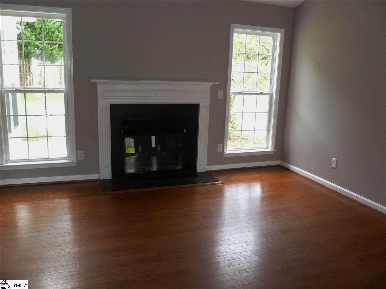 108 Fledgling Way Easley, SC 29642 - Photo 3 of 19 Gallery Image 3