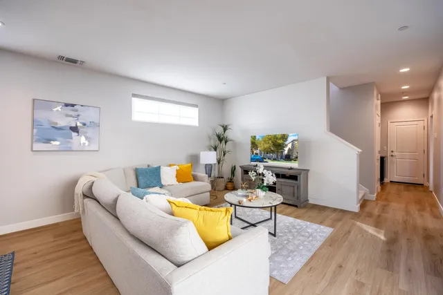 $824,900 | 93 East Ramsey Drive, Mountain House, CA 95391