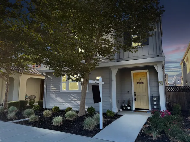 $824,900 | 93 East Ramsey Drive, Mountain House, CA 95391