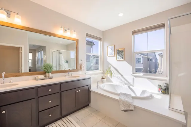 $824,900 | 93 East Ramsey Drive, Mountain House, CA 95391