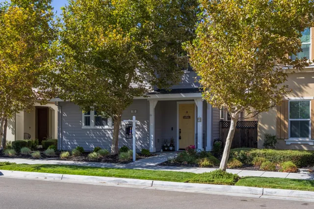 $824,900 | 93 East Ramsey Drive, Mountain House, CA 95391