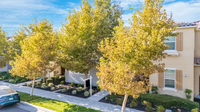 $824,900 | 93 East Ramsey Drive, Mountain House, CA 95391