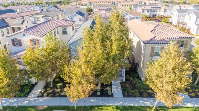 $824,900 | 93 East Ramsey Drive, Mountain House, CA 95391