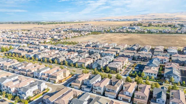 $824,900 | 93 East Ramsey Drive, Mountain House, CA 95391