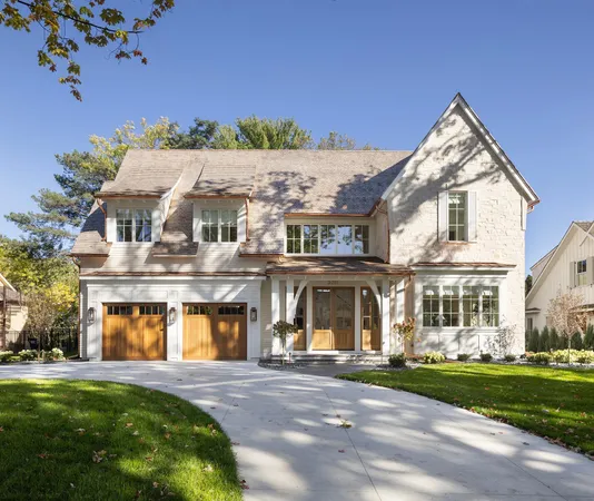 $2,160,000 | 4513 X Laguna Drive, Edina, MN 55435