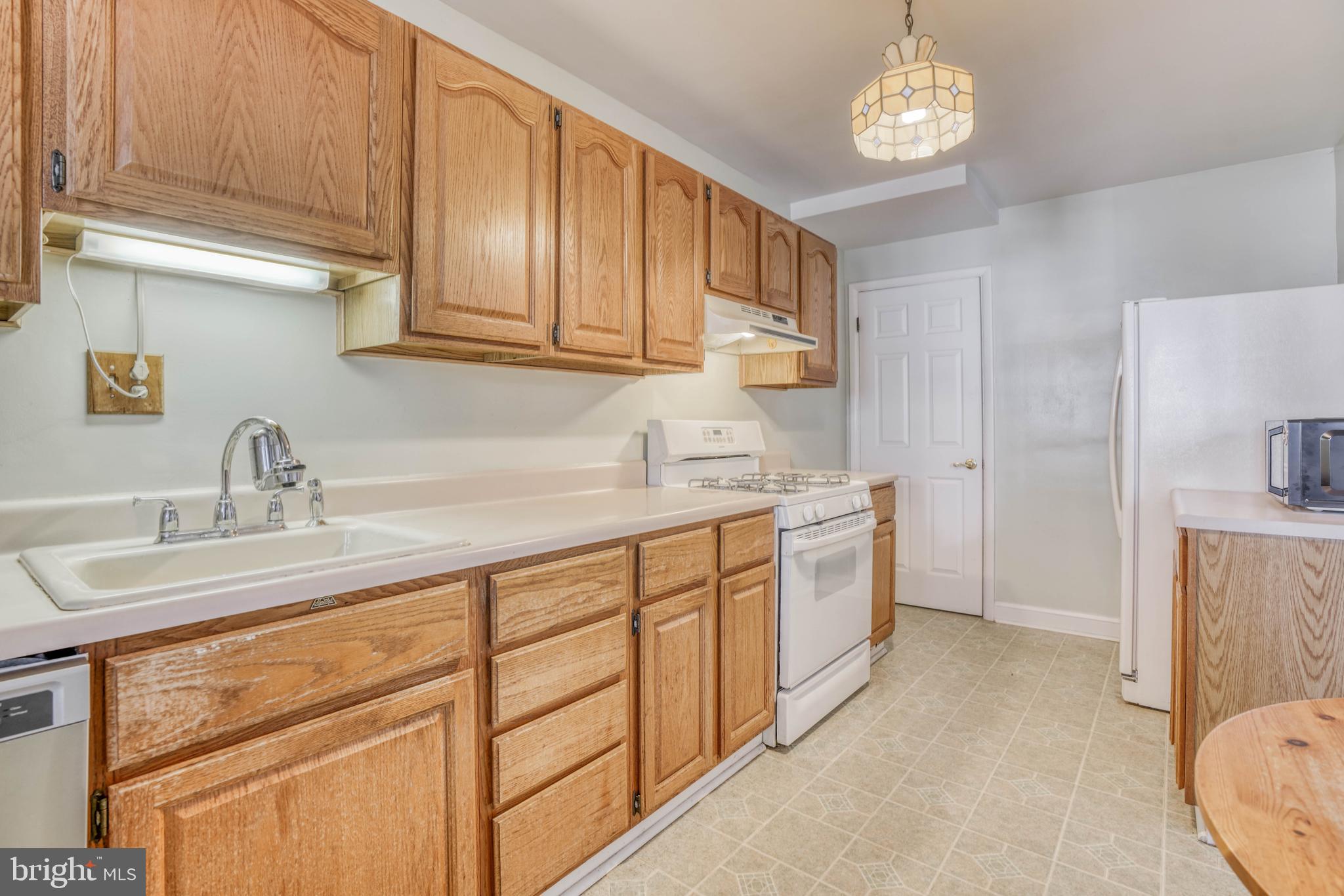 2108 Pitney Road Baltimore, MD 21234 - Photo 13 of 34 Gallery Image 13