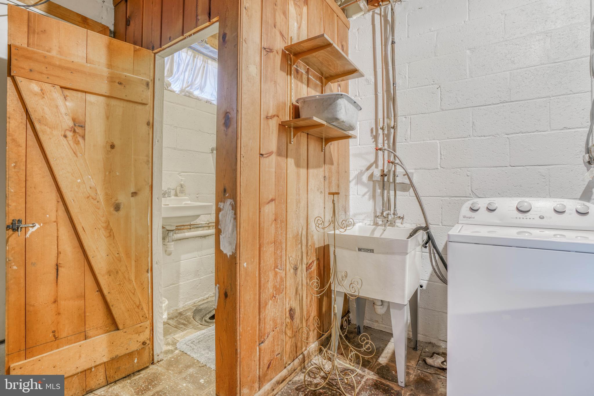 2108 Pitney Road Baltimore, MD 21234 - Photo 17 of 34 Gallery Image 17