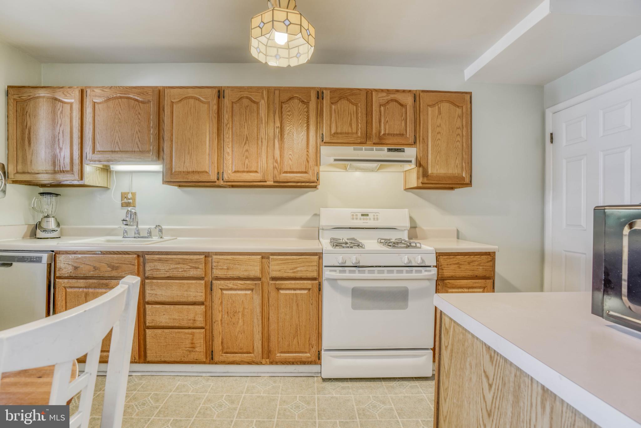 2108 Pitney Road Baltimore, MD 21234 - Photo 8 of 34 Gallery Image 8