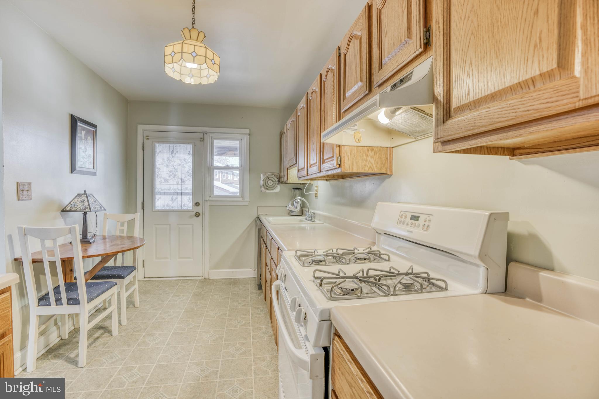 2108 Pitney Road Baltimore, MD 21234 - Photo 9 of 34 Gallery Image 9