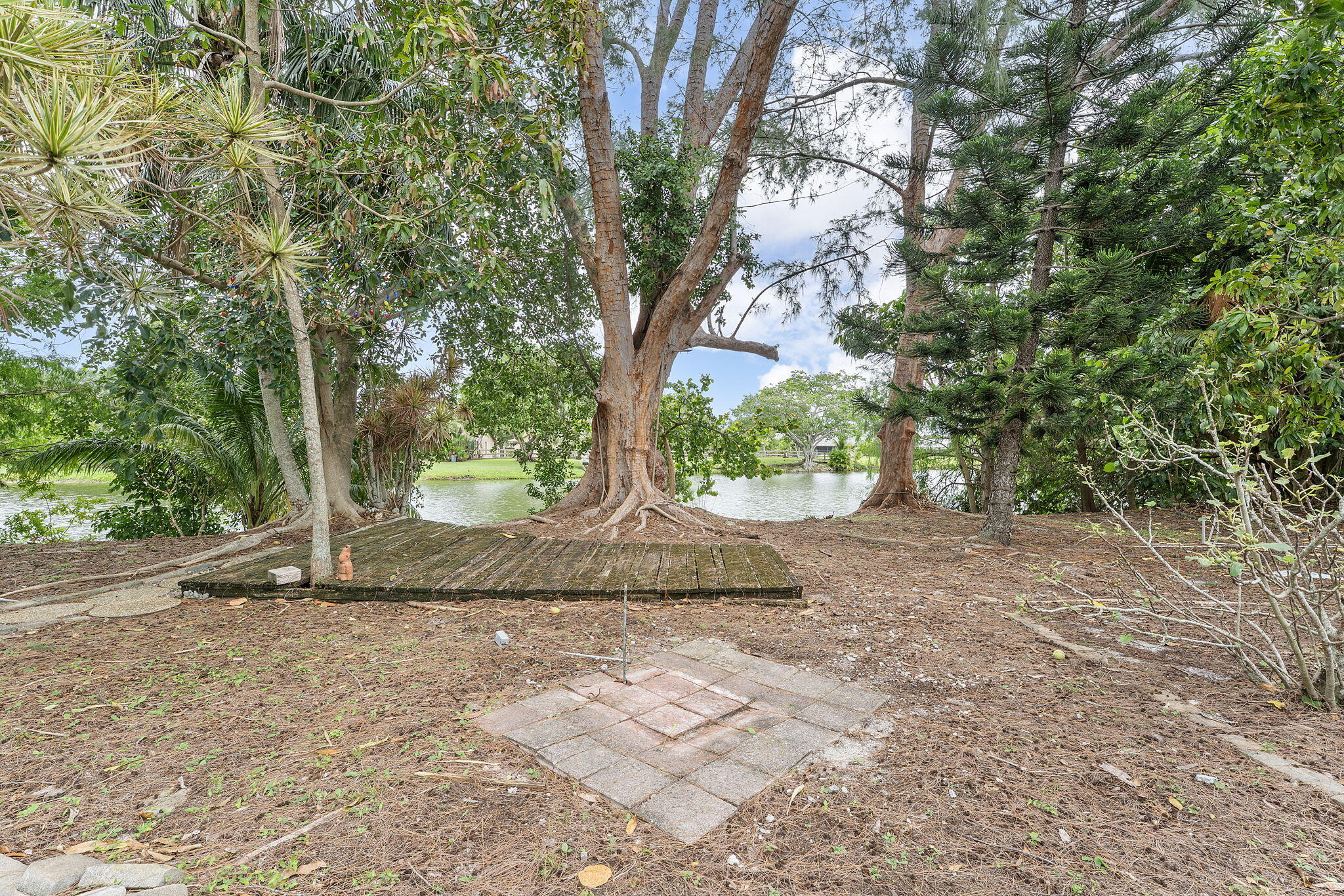 19592 Colorado Circle Boca Raton, FL 33434 - Photo 29 of 32 Outside view