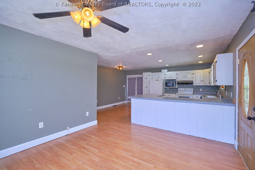 330 Utah Road Ravenswood, WV 26164 - Photo 8 of 27 Gallery Image 8
