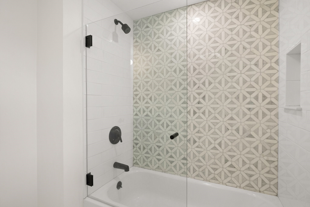 101 A Monomoyic Way Chatham, MA 02633 - Photo 23 of 42 a bathroom with a shower