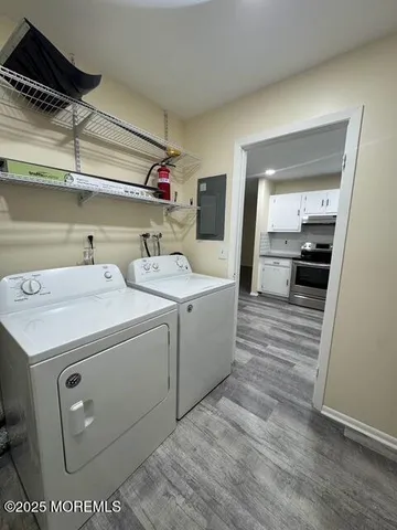 $2,075 | 136 Amberly Drive, Unit G, Manalapan, NJ 07726