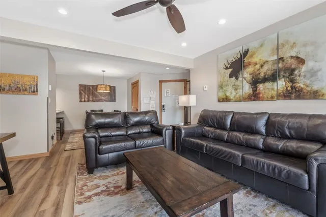 $869,000 | 2025 Walton Creek Road, Unit 315, Steamboat Springs, CO 80487