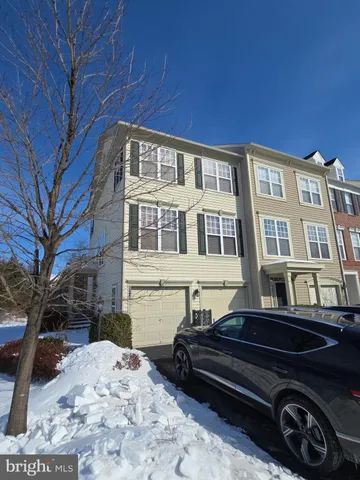 $599,500 | 9249 Alvyn Lake Circle, Bristow, VA 20136