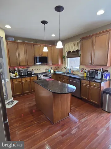 $599,500 | 9249 Alvyn Lake Circle, Bristow, VA 20136