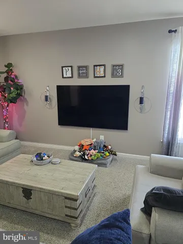 $599,500 | 9249 Alvyn Lake Circle, Bristow, VA 20136