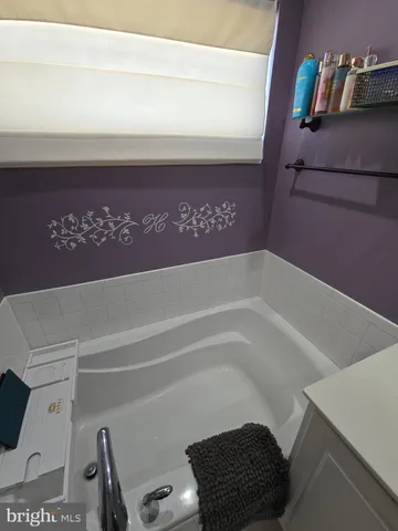 $599,500 | 9249 Alvyn Lake Circle, Bristow, VA 20136