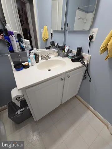 $599,500 | 9249 Alvyn Lake Circle, Bristow, VA 20136