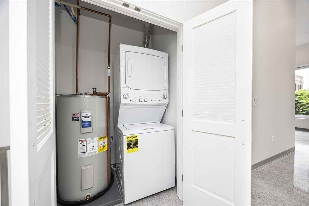 80 Middlesex Street, Unit 206 Lowell, MA 01852 - Photo 19 of 24