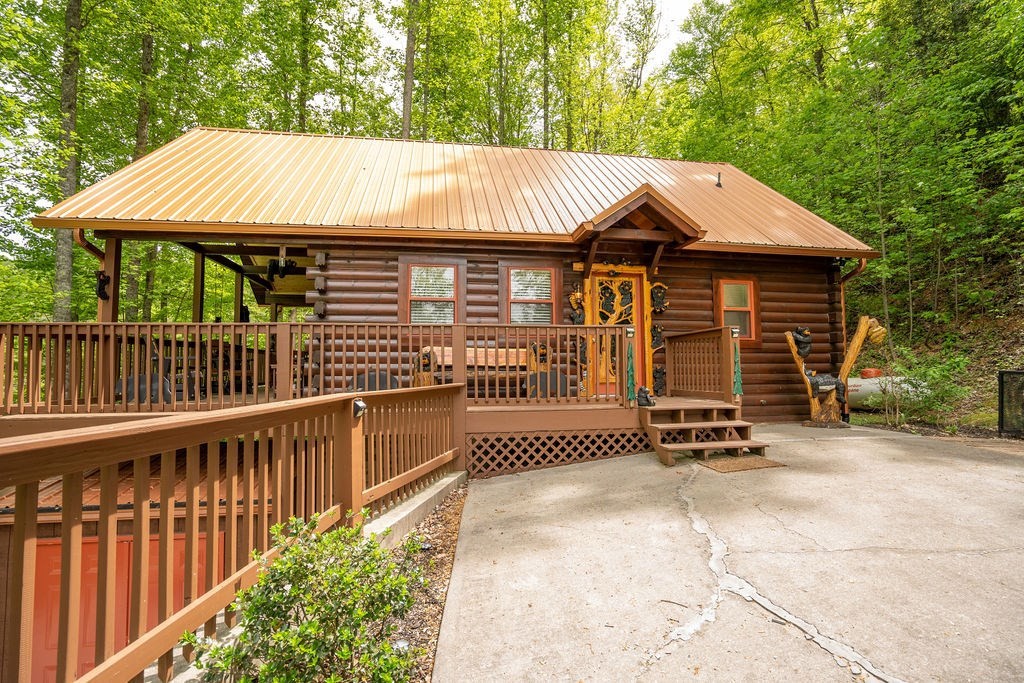 3329 Red Wolfe Road Sevierville, TN 37862 - Photo 31 of 39 Gallery Image 31