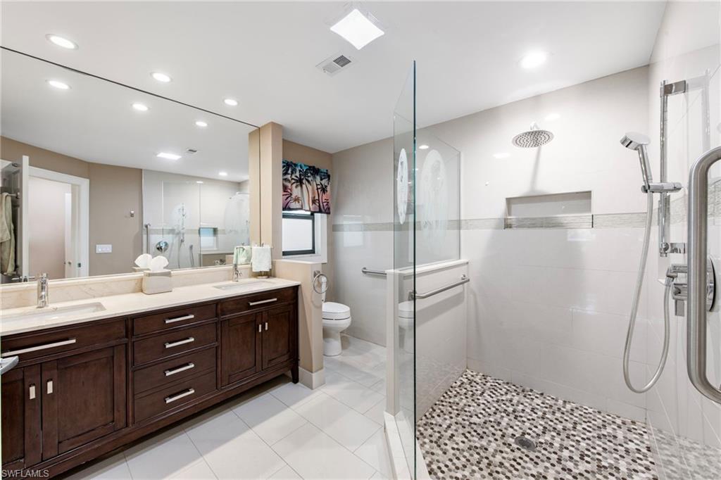 1813 Princess Court Naples, FL 34110 - Photo 25 of 42 Gallery Image 25