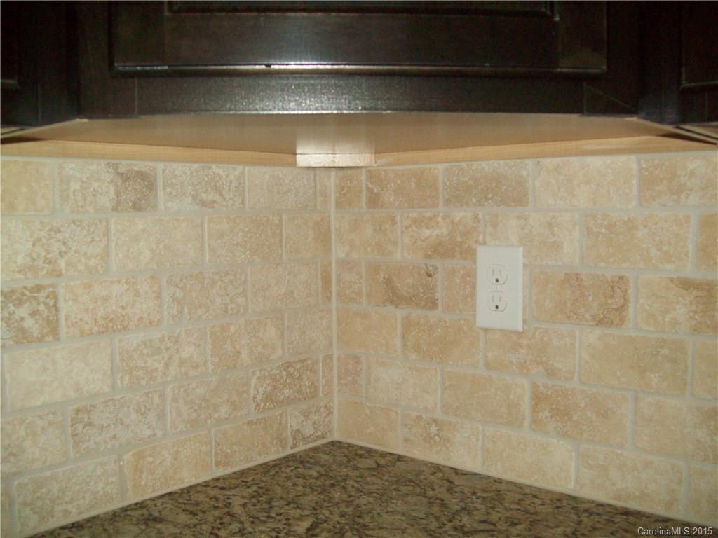 9200 Inverness Bay Road Charlotte, NC 28278 - Photo 11 of 23 Gallery Image 11